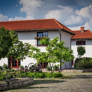 Za Murem Hotel apartamentowy